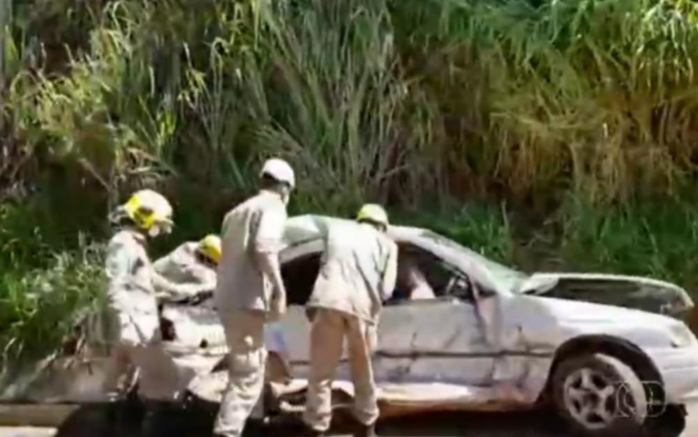 Dois morrem e um fica ferido em acidente na BR 364 em Goiás diz PRF